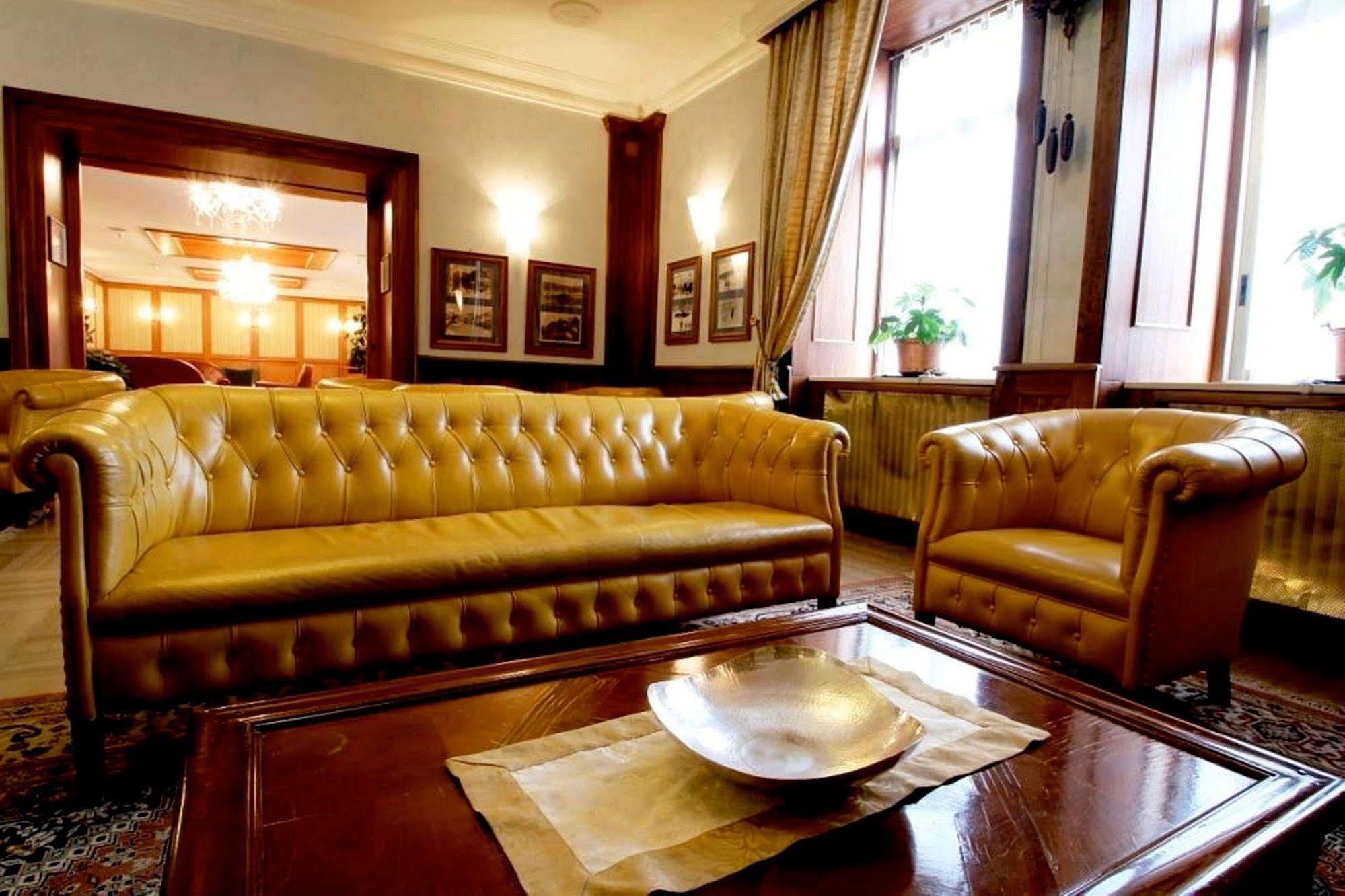 Grande Albergo Roccaraso Exterior photo